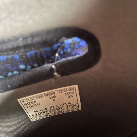 Kids size 5 Colorful rainbow dot Patterned Bog Winter Boots - Picture 8 of 8